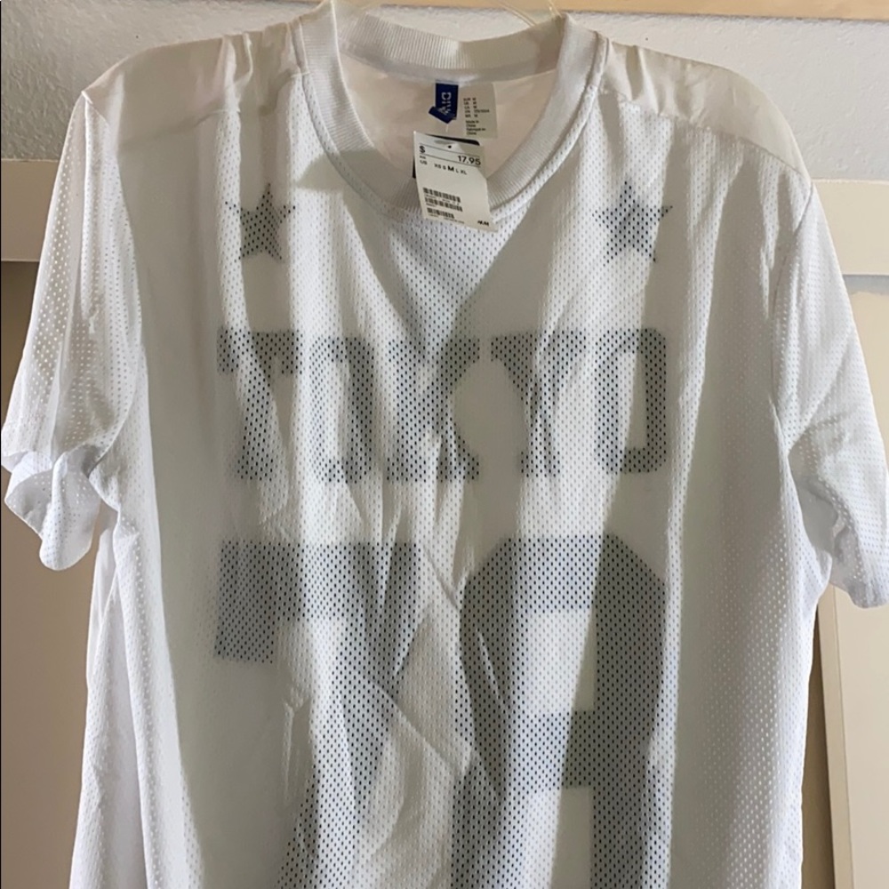 Forever 21 Long Fit T-Shirt